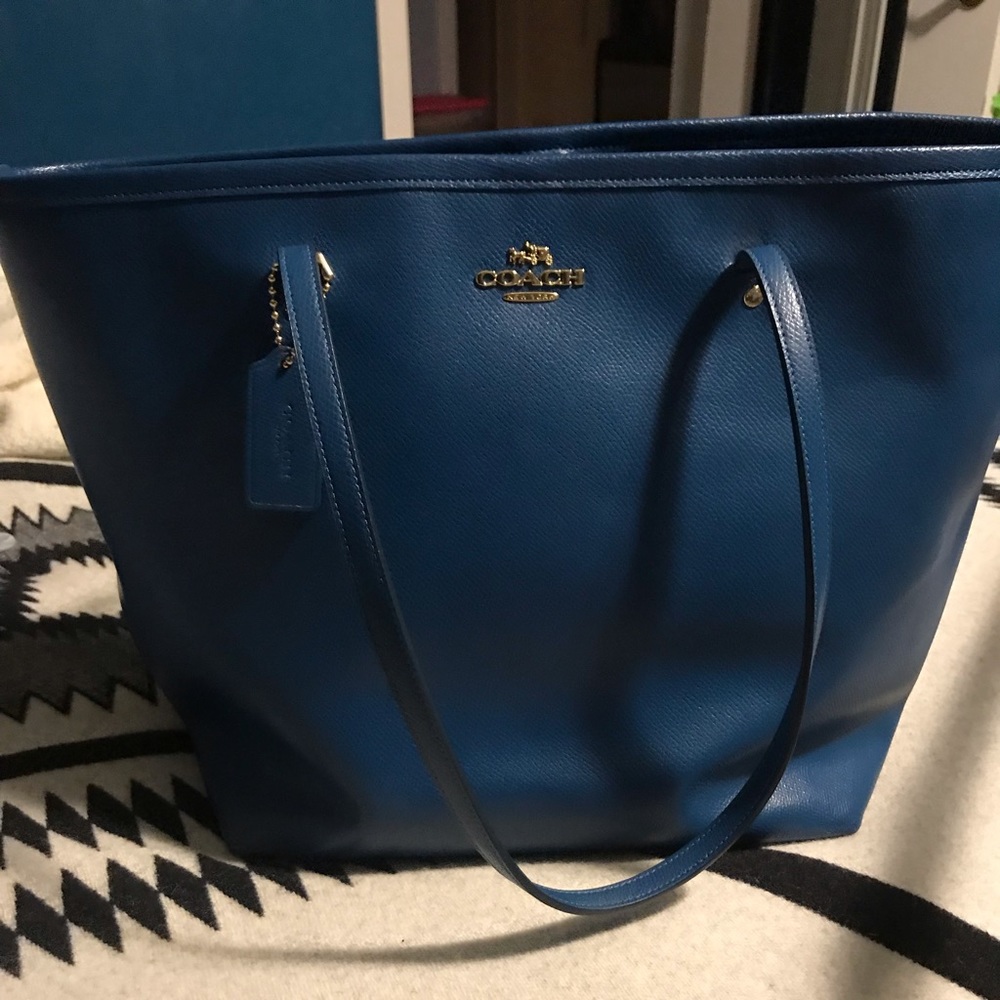 Coach Tote